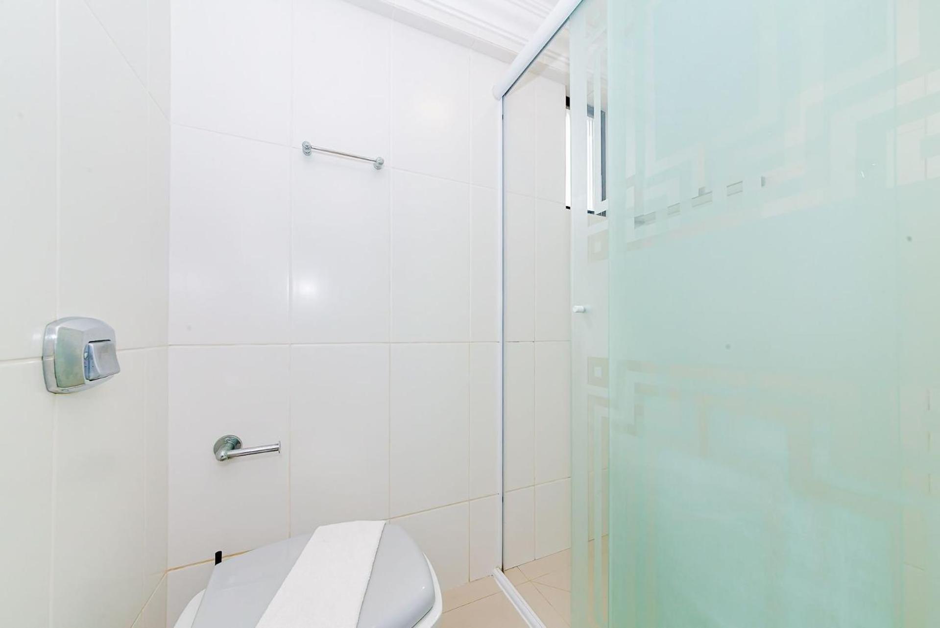 Apto Amplo 1Suite Mais 2Quartos - Quadra Mar 50M Da Praia - Somente Familiares Balneário Camboriú エクステリア 写真
