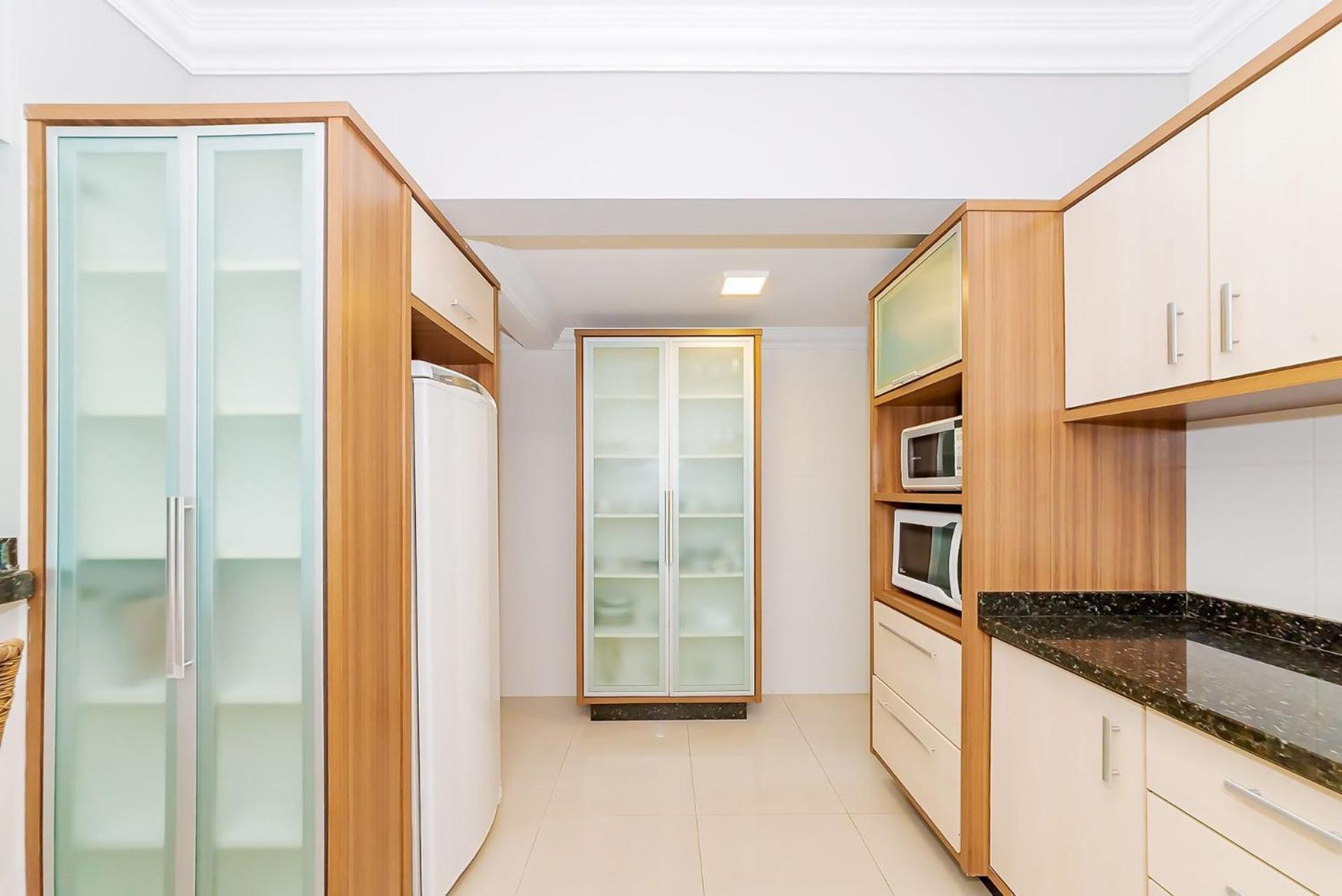 Apto Amplo 1Suite Mais 2Quartos - Quadra Mar 50M Da Praia - Somente Familiares Balneário Camboriú エクステリア 写真
